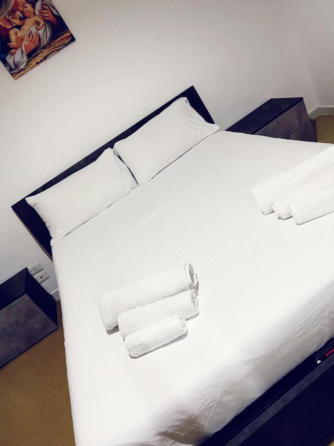 Dimora Di Giada Apartment Бриндизи Екстериор снимка