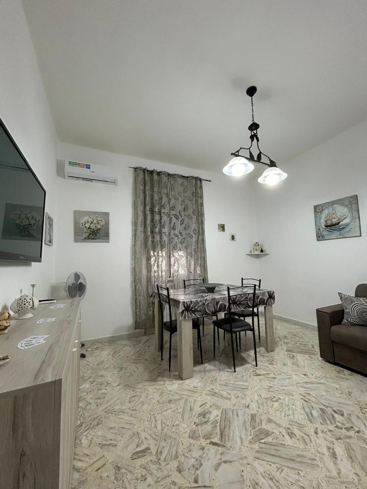 Dimora Di Giada Apartment Бриндизи Стая снимка